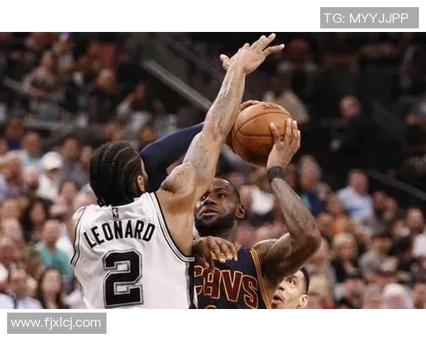 骑士与马刺精彩对决回放全场亮点分析与精彩瞬间回顾